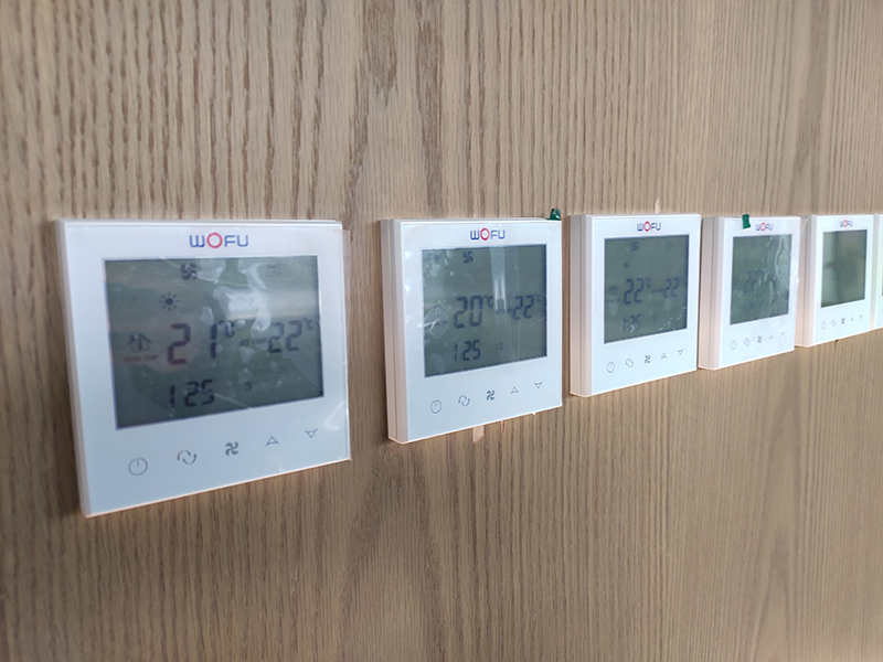 地源熱泵室內溫控器